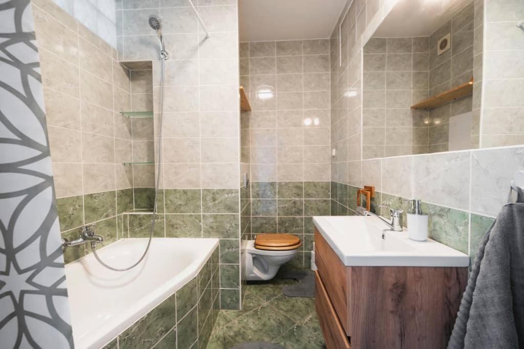 Home In Татранська Штрба Екстер'єр фото